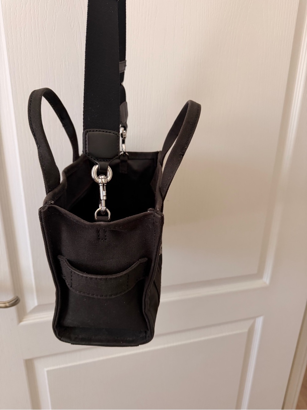 Marc Jacobs Black Canvas Small Tote Bag - Picture 5 of 9